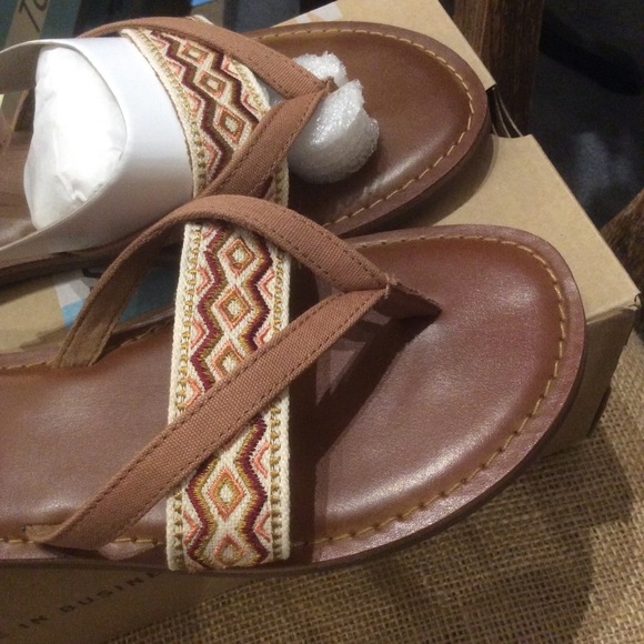 Toms Lexie Sandals NWT - Picture 7 of 8